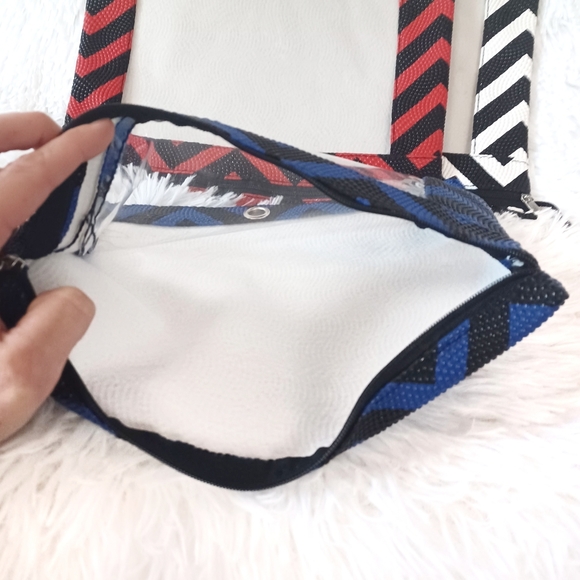 Blue, Red and White S/M Size Zipper Close Bags (3) - Picture 7 of 12